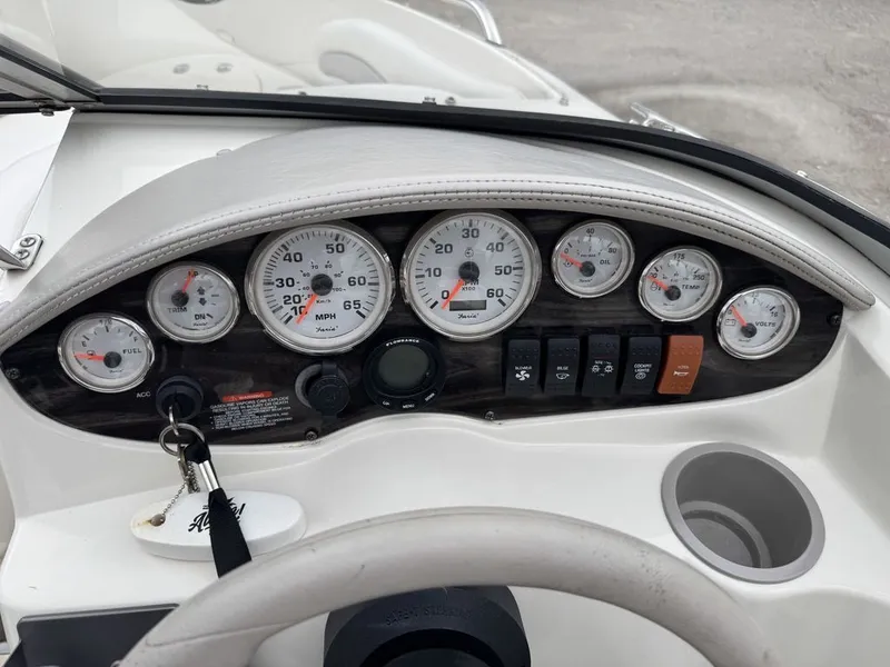 Slide: The Image of Stingray 185LS Runabout 2007 - 22