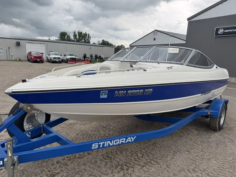 Slide: The Image of Stingray 185LS Runabout 2007 - 30