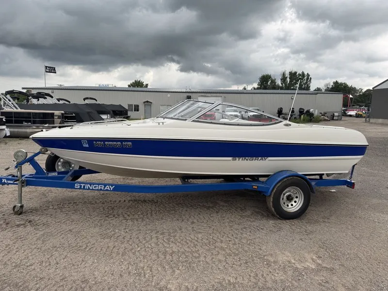 Slide: The Image of Stingray 185LS Runabout 2007 - 32