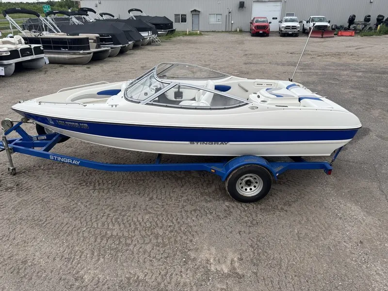 Slide: The Image of Stingray 185LS Runabout 2007 - 6