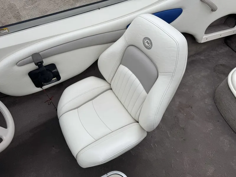 Slide: The Image of Stingray 185LS Runabout 2007 - 9