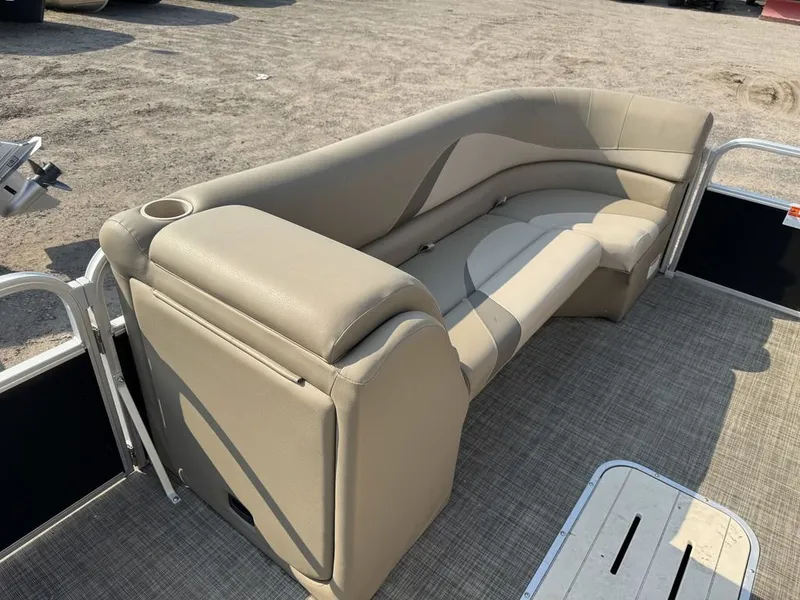 Slide: The Image of SunCatcher V322 RF Tritoon Pontoon 2016 - 12