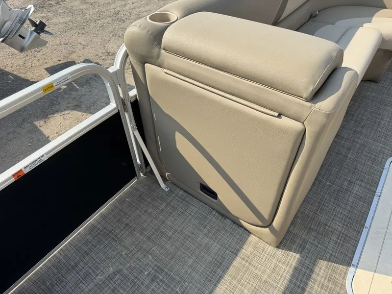 Slide: The Image of SunCatcher V322 RF Tritoon Pontoon 2016 - 14