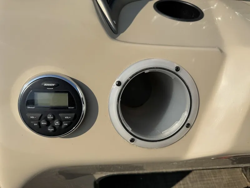 Slide: The Image of SunCatcher V322 RF Tritoon Pontoon 2016 - 22