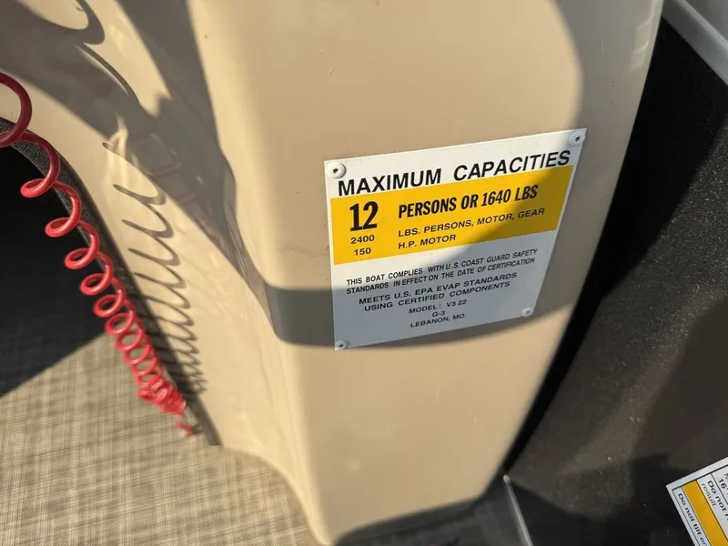 Slide: The Image of SunCatcher V322 RF Tritoon Pontoon 2016 - 51