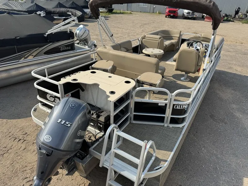 Slide: The Image of SunCatcher V322 RF Tritoon Pontoon 2016 - 6