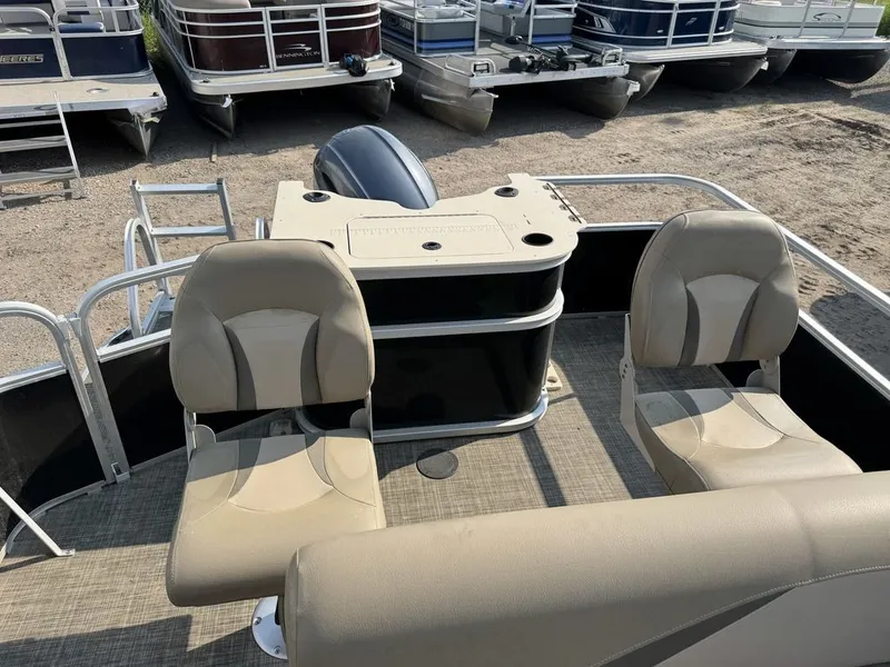 Slide: The Image of SunCatcher V322 RF Tritoon Pontoon 2016 - 7