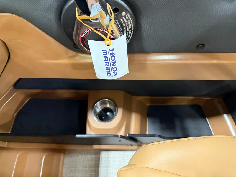 Slide: The Image of Tahoe LTZ 2385 Quad Lounge Shift Flip & Honda 4-Stroke EFI 2025 - 16