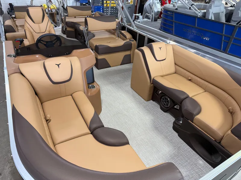 Slide: The Image of Tahoe LTZ 2385 Quad Lounge Shift Flip & Honda 4-Stroke EFI 2025 - 28