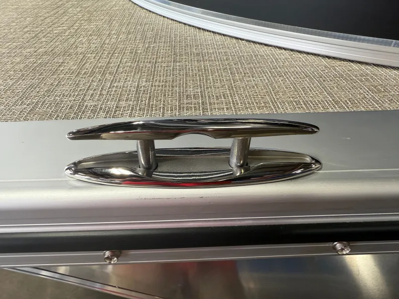 Slide: The Image of Tahoe LTZ 2385 Quad Lounge Shift Flip & Honda 4-Stroke EFI 2025 - 31