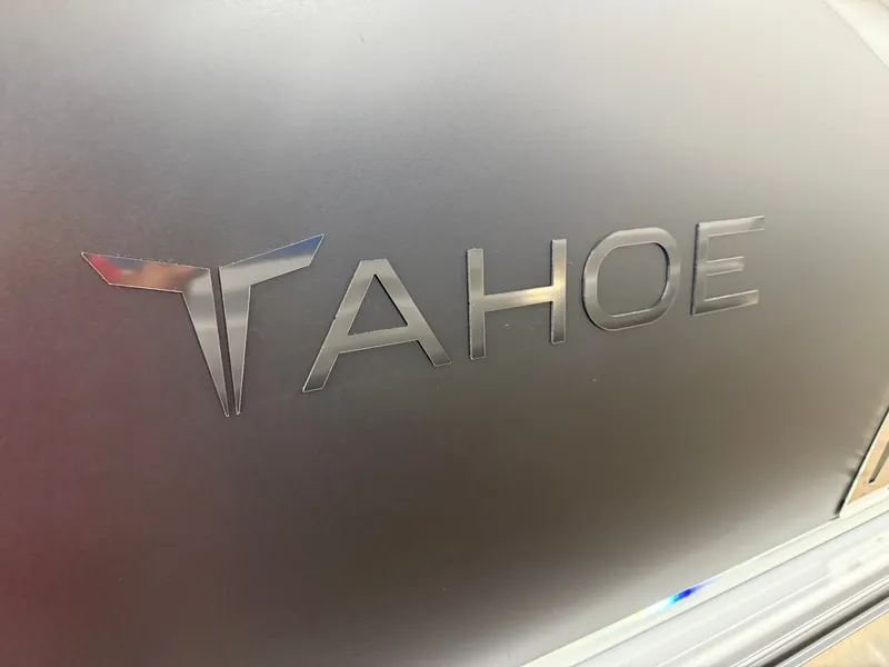 Slide: The Image of Tahoe LTZ 2385 Quad Lounge Shift Flip & Honda 4-Stroke EFI 2025 - 34