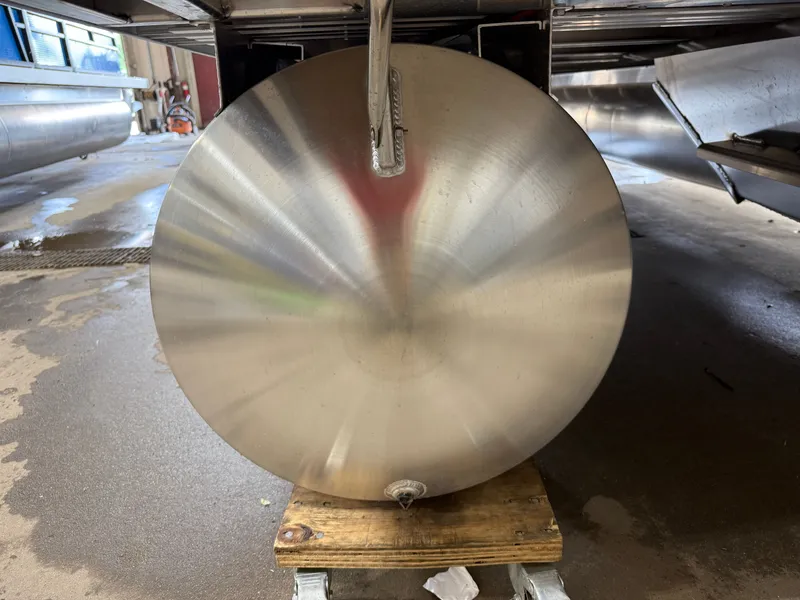 Slide: The Image of Tahoe LTZ 2385 Quad Lounge Shift Flip & Honda 4-Stroke EFI 2025 - 37