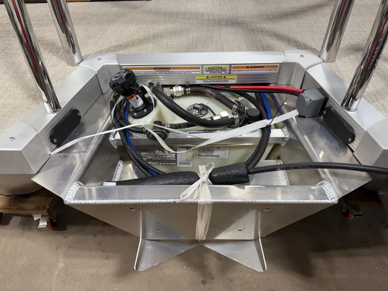 Slide: The Image of Tahoe LTZ 2385 Quad Lounge Shift Flip & Honda 4-Stroke EFI 2025 - 38