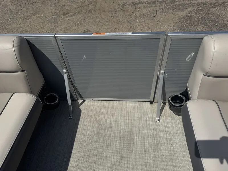 Slide: The Image of Princecraft Vectra 19 2020 - 15