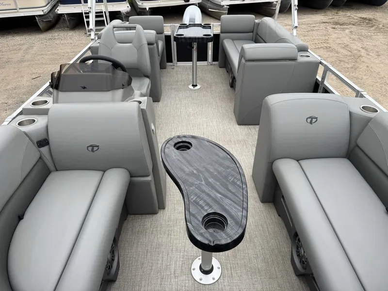Slide: The Image of Tahoe SLT 18' Quad Lounge & Honda 60HP 4-Stroke EFI 2021 - 27