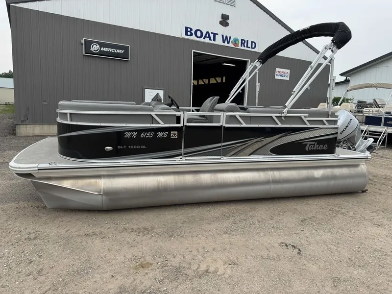 Slide: The Image of Tahoe SLT 18' Quad Lounge & Honda 60HP 4-Stroke EFI 2021 - 32