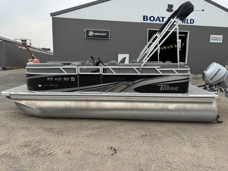 Slide: The Image of Tahoe SLT 18' Quad Lounge & Honda 60HP 4-Stroke EFI 2021 - 34