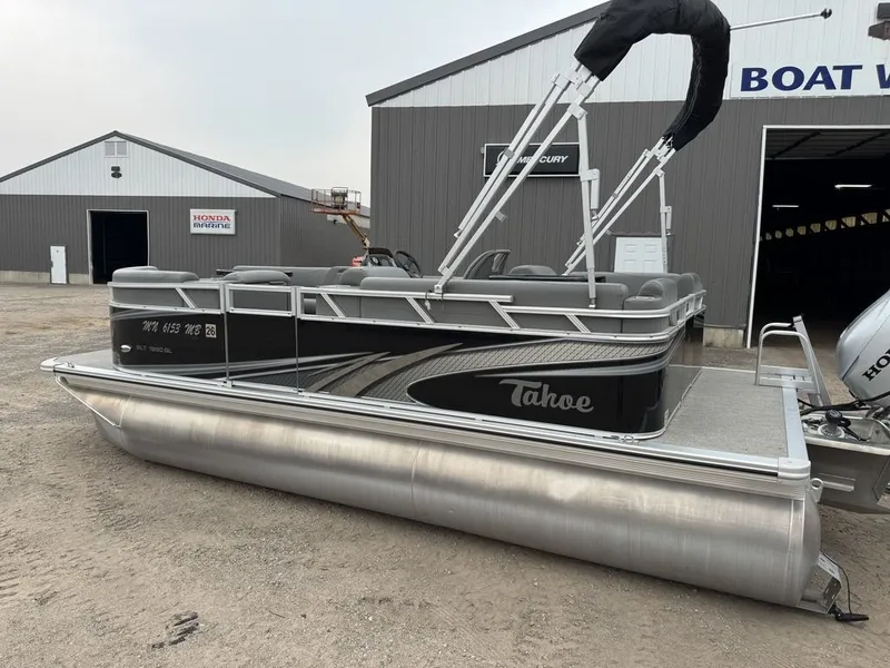 Slide: The Image of Tahoe SLT 18' Quad Lounge & Honda 60HP 4-Stroke EFI 2021 - 35