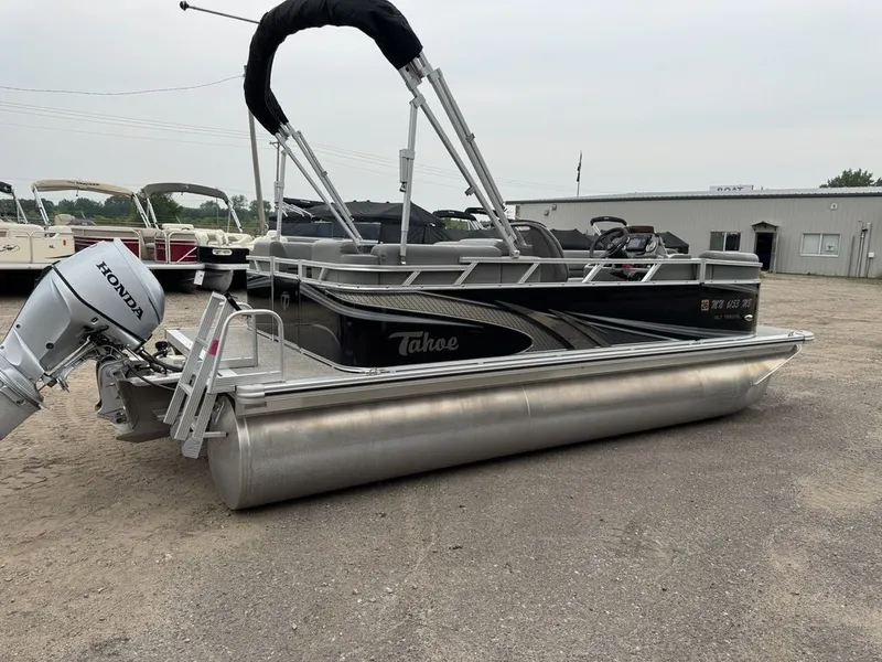 Slide: The Image of Tahoe SLT 18' Quad Lounge & Honda 60HP 4-Stroke EFI 2021 - 42