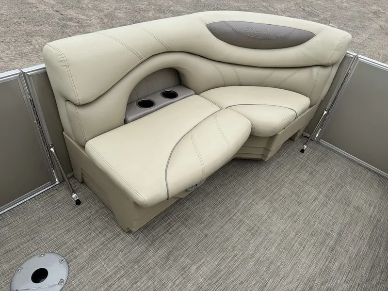 Slide: The Image of Sylvan 820 Cruise-N-Fish Pontoon 2017 - 11