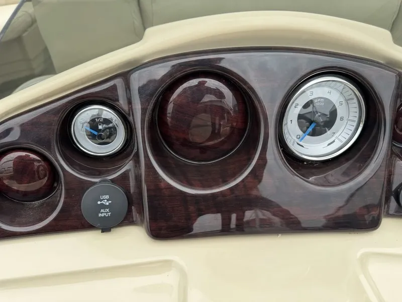 Slide: The Image of Sylvan 820 Cruise-N-Fish Pontoon 2017 - 17