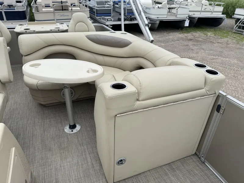 Slide: The Image of Sylvan 820 Cruise-N-Fish Pontoon 2017 - 21