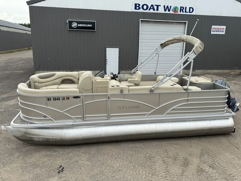 Slide: The Image of Sylvan 820 Cruise-N-Fish Pontoon 2017 - 3