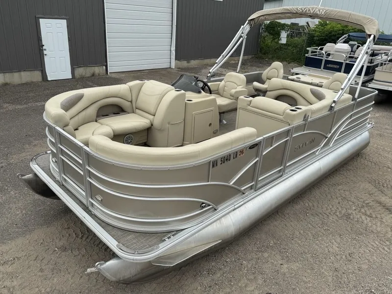 Slide: The Image of Sylvan 820 Cruise-N-Fish Pontoon 2017 - 37