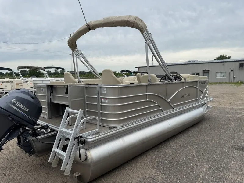 Slide: The Image of Sylvan 820 Cruise-N-Fish Pontoon 2017 - 45