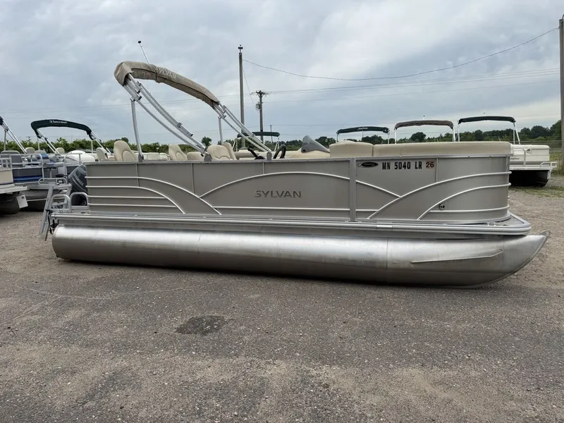 Slide: The Image of Sylvan 820 Cruise-N-Fish Pontoon 2017 - 47