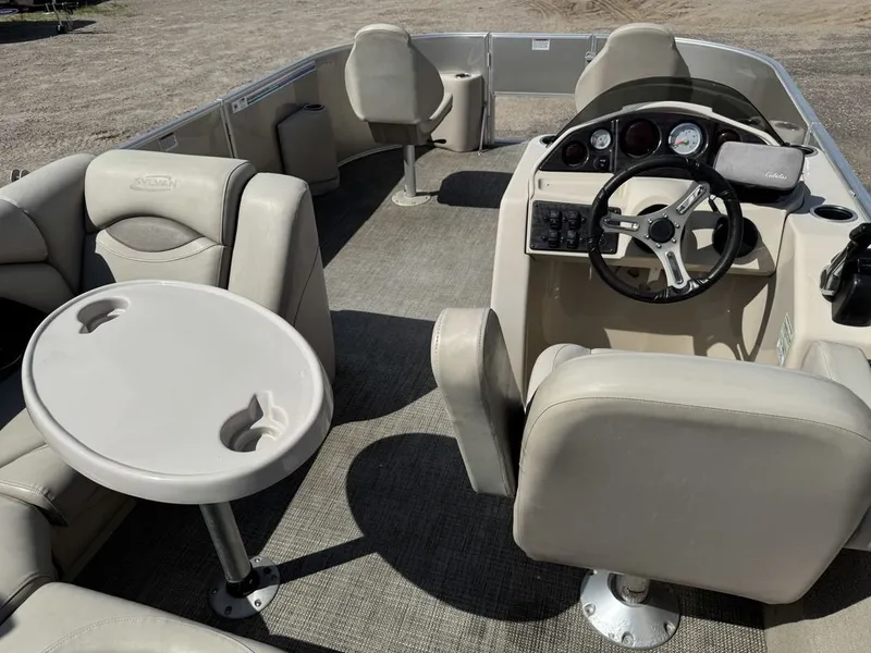 Slide: The Image of Sylvan 820 4-PT Pontoon 2016 - 35