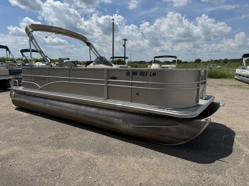 Slide: The Image of Sylvan 820 4-PT Pontoon 2016 - 55