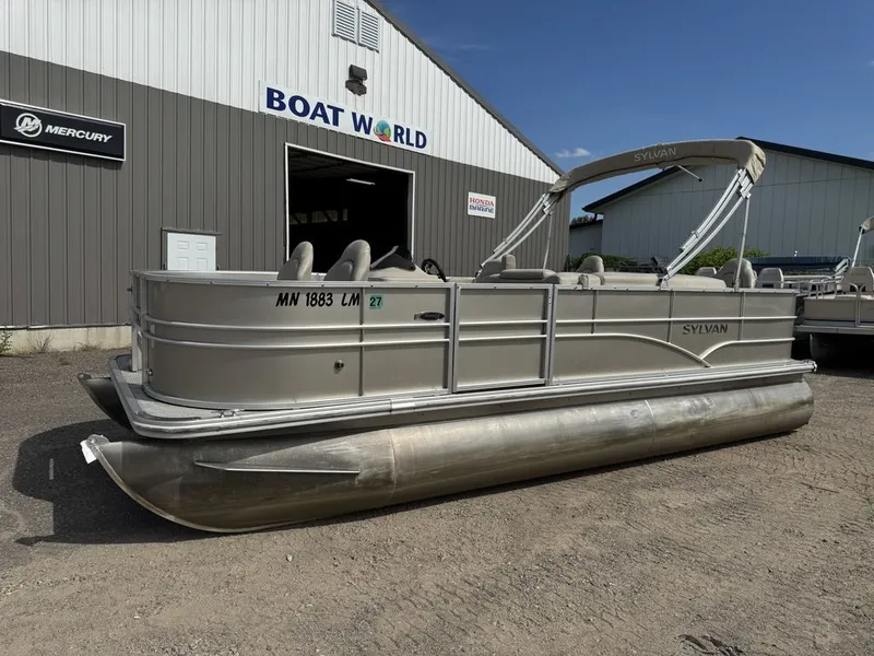 Slide: The Image of Sylvan 820 4-PT Pontoon 2016 - 59