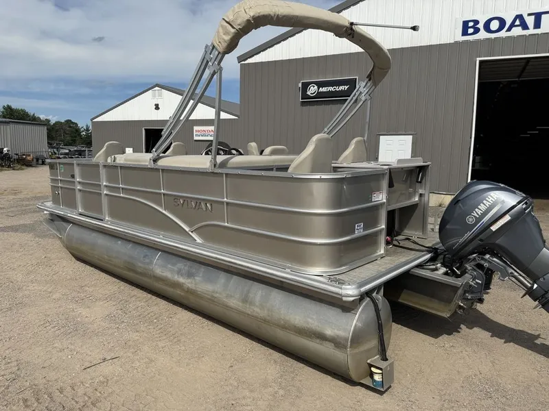 Slide: The Image of Sylvan 820 4-PT Pontoon 2016 - 62