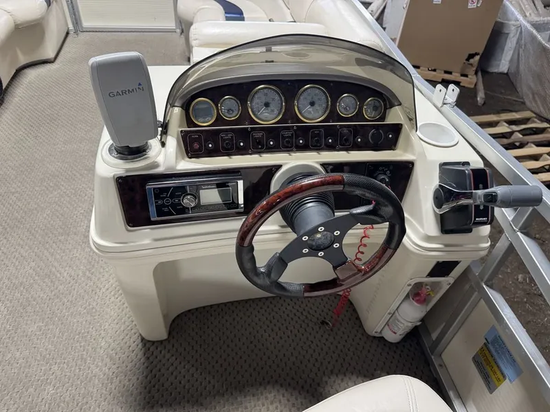 Slide: The Image of Misty Harbor 2285 GM Pontoon 2005 - 24