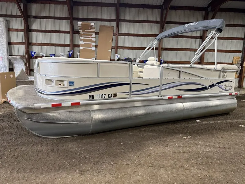 Slide: The Image of Misty Harbor 2285 GM Pontoon 2005 - 37