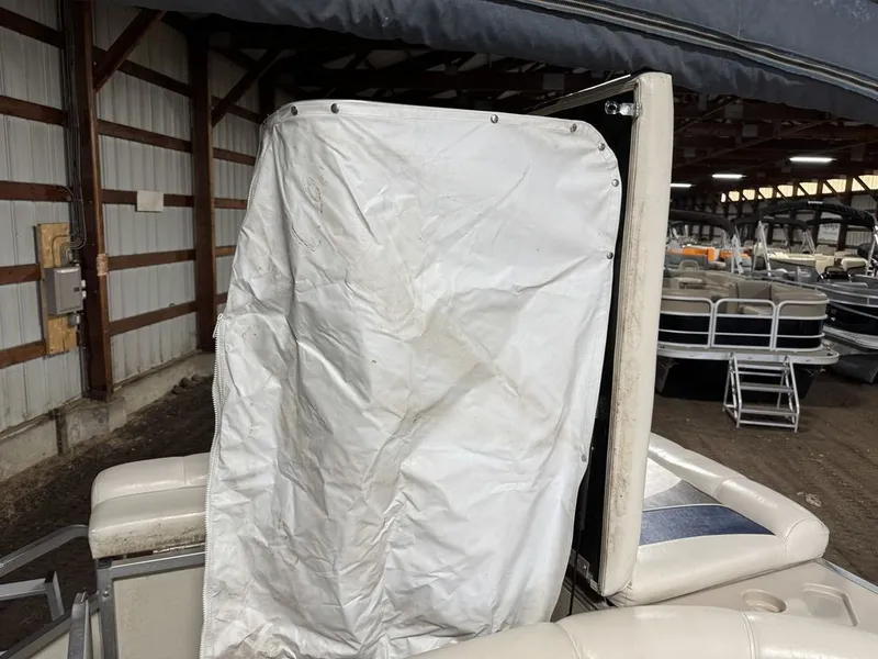 Slide: The Image of Misty Harbor 2285 GM Pontoon $14,995 2005 - 4