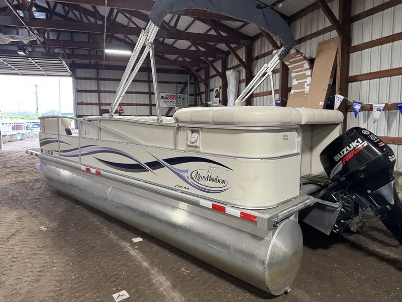 Slide: The Image of Misty Harbor 2285 GM Pontoon $14,995 2005 - 43