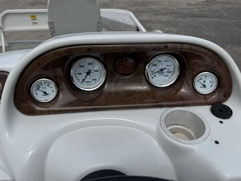 Slide: The Image of Starcraft Limited 200 4-PT Pontoon 2006 - 13