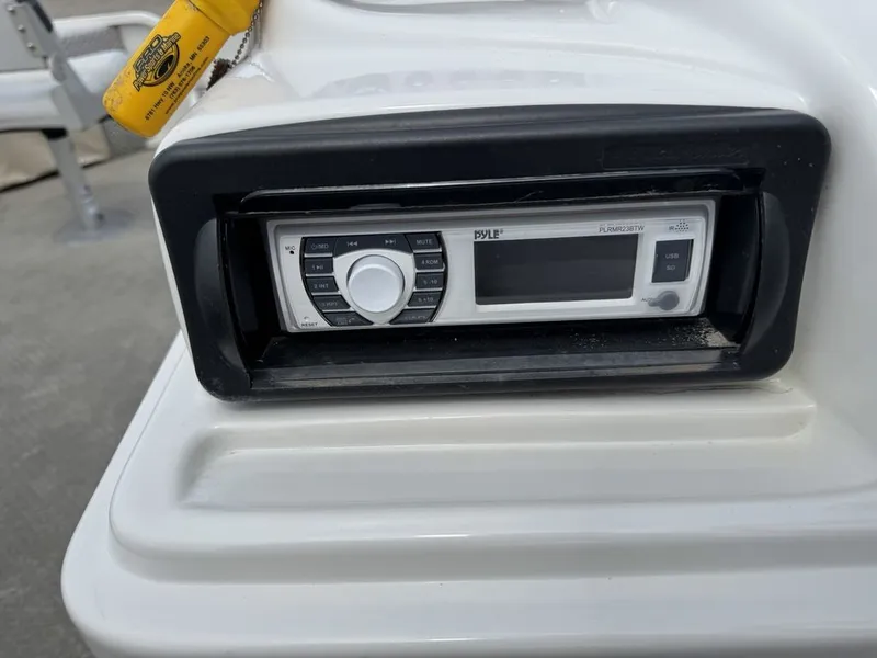 Slide: The Image of Starcraft Limited 200 4-PT Pontoon 2006 - 14