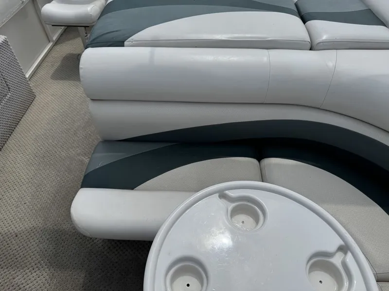 Slide: The Image of Starcraft Limited 200 4-PT Pontoon 2006 - 23