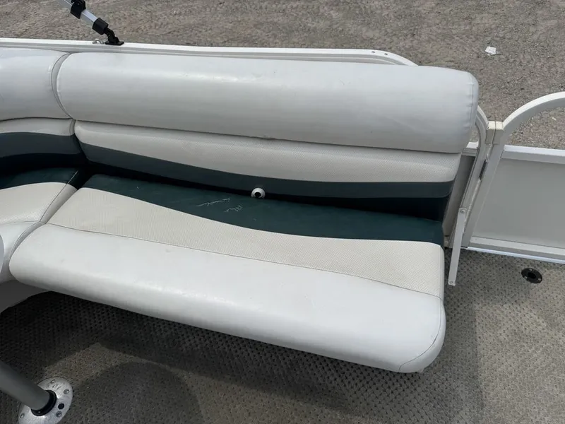 Slide: The Image of Starcraft Limited 200 4-PT Pontoon 2006 - 26