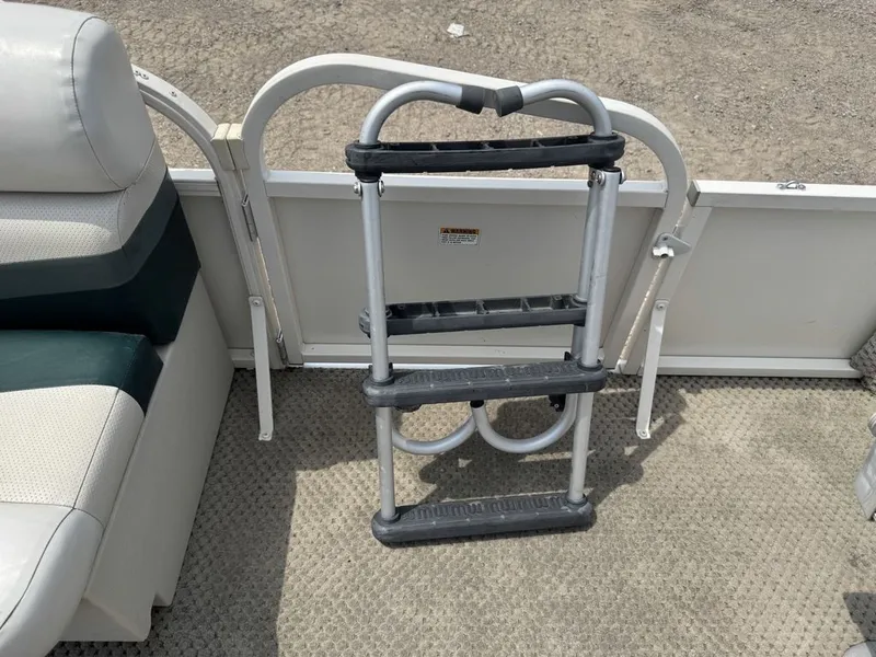 Slide: The Image of Starcraft Limited 200 4-PT Pontoon 2006 - 55