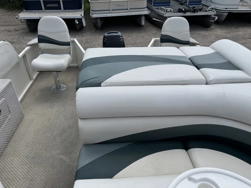 Slide: The Image of Starcraft Limited 200 4-PT Pontoon 2006 - 8