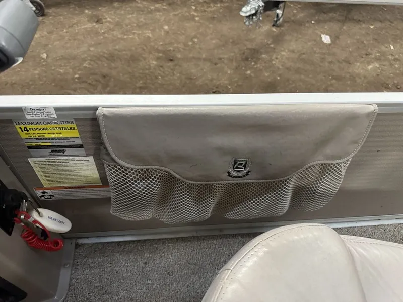 Slide: The Image of Premier Legend 250 Pontoon 2007 - 32