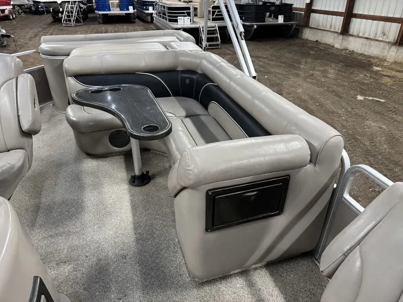 Slide: The Image of Premier Legend 250 Pontoon 2007 - 34