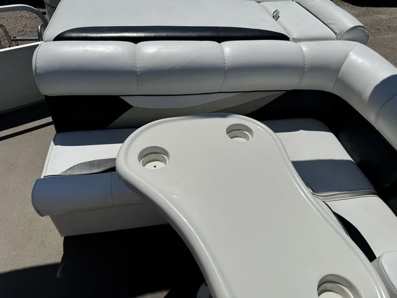 Slide: The Image of Weeres 220 Sun Deck SE Pontoon 2003 - 30