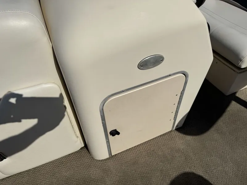 Slide: The Image of Bennington 2275 LX Pontoon 1998 - 19