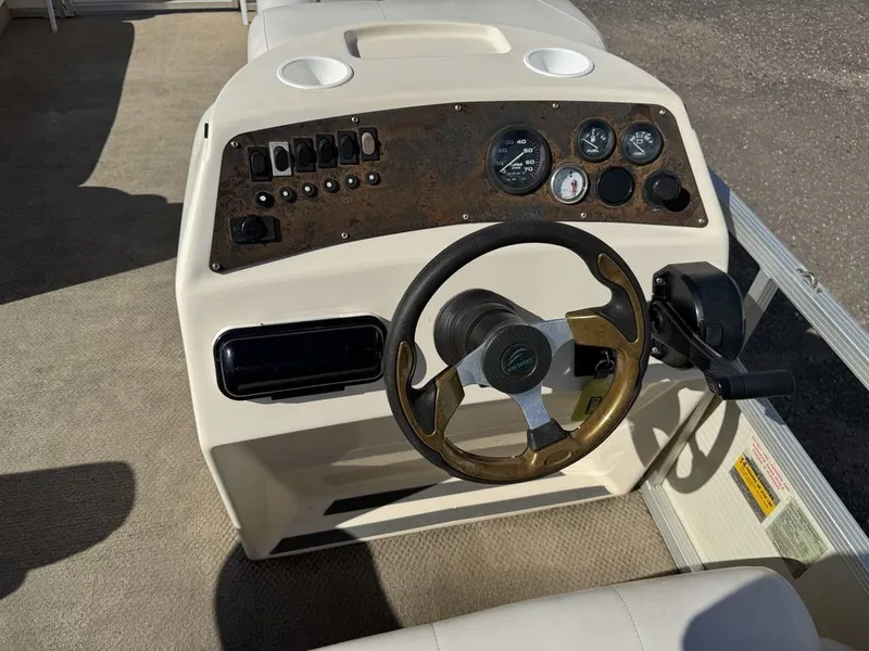 Slide: The Image of Bennington 2275 LX Pontoon 1998 - 21