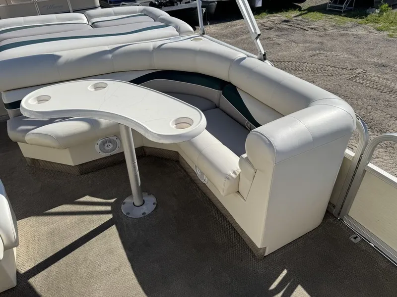 Slide: The Image of Bennington 2275 LX Pontoon 1998 - 26